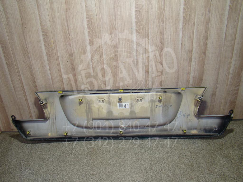 Накладка крышки багажника, 2000 рублей, Пермь