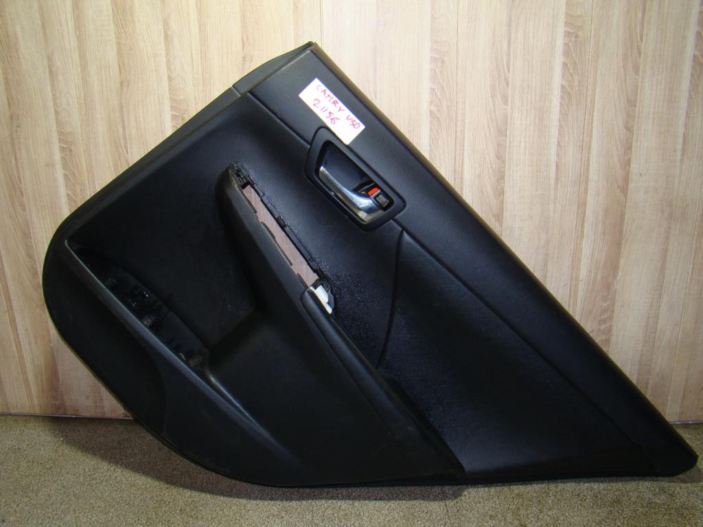 Обшивка двери задней правой, 2500 рублей, Пермь