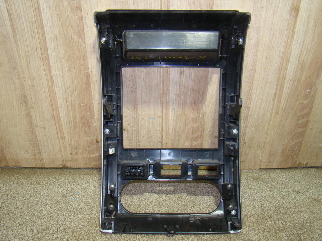 Накладка декоративная, 1000 рублей, Пермь