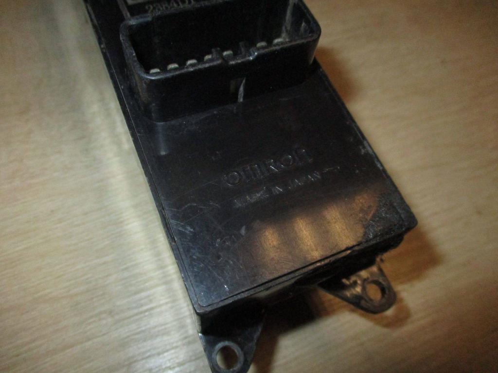 Блок управления стеклоподъемниками, 2000 рублей, Пермь