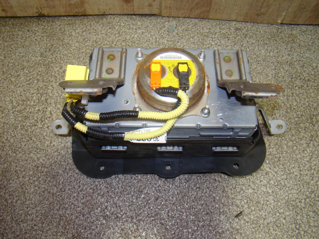 Подушка безопасности пассажира, 15000 рублей, Пермь