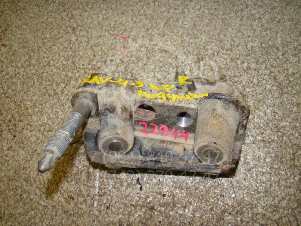 Кронштейн двигателя правый, 700 рублей, Пермь