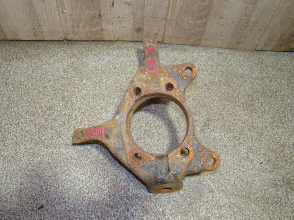 Кулак поворотный передний правый, 2500 рублей, Пермь