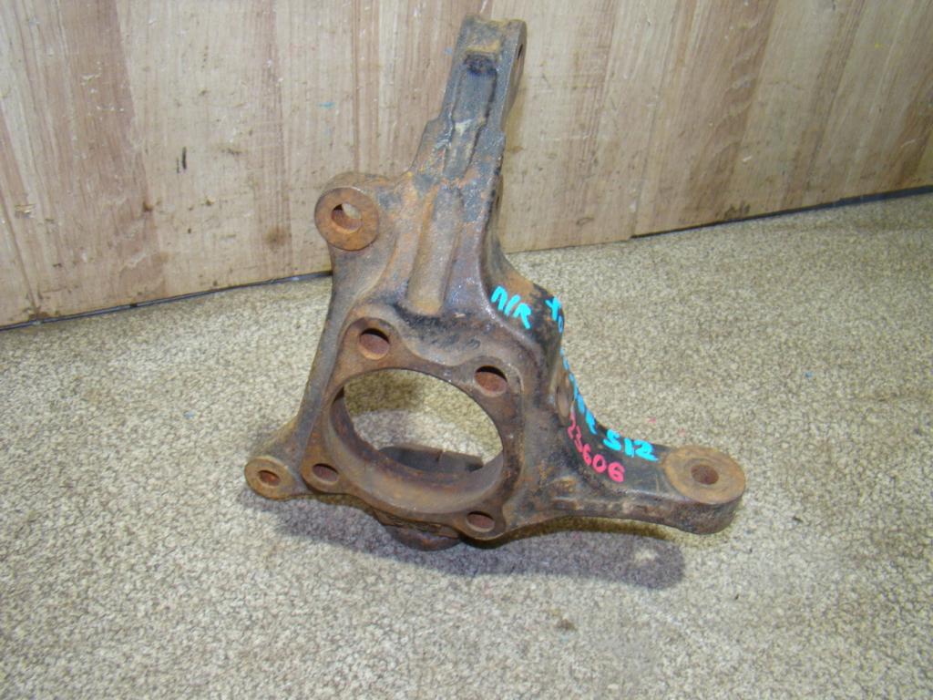 Кулак поворотный передний правый, 2000 рублей, Пермь