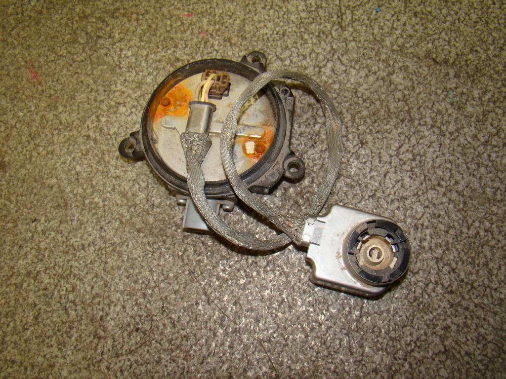 Блок ксеноновой лампы, 2000 рублей, Пермь