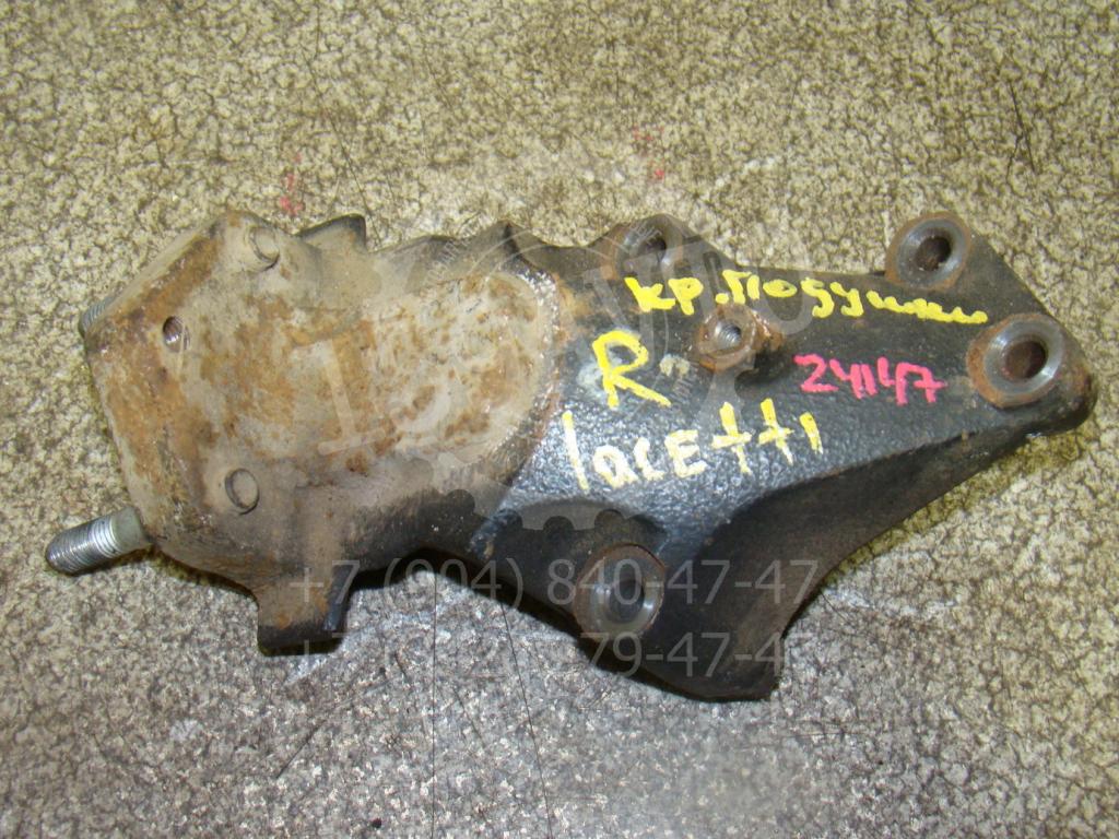 Кронштейн двигателя правый, 500 рублей, Пермь