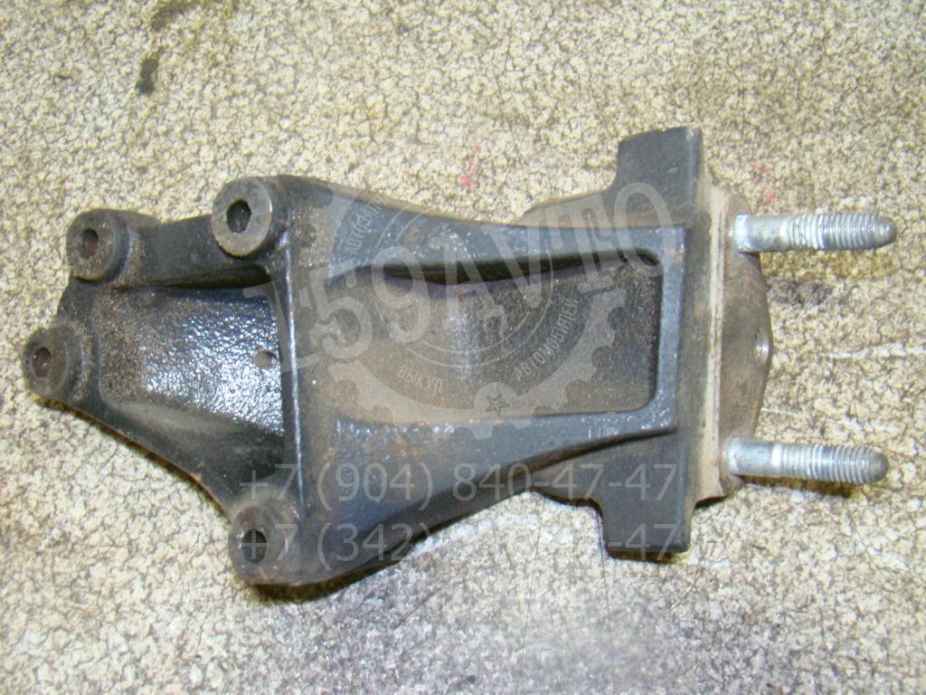 Кронштейн двигателя правый, 500 рублей, Пермь