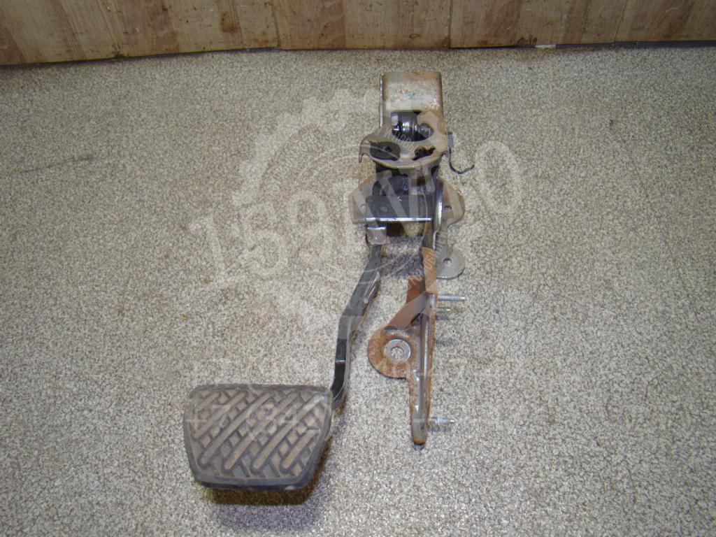 Педаль тормоза, 500 рублей, Пермь