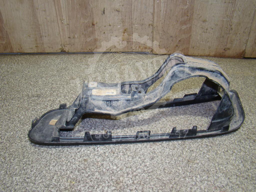 Кронштейн фары противотуманной правой, 2500 рублей, Пермь