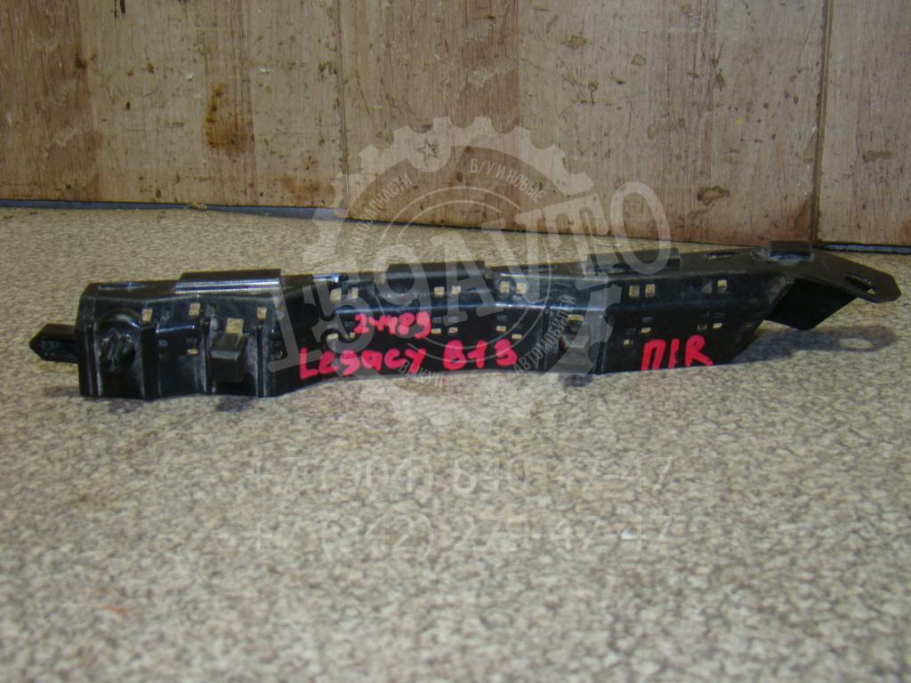 Кронштейн переднего бампера правый, 700 рублей, Пермь