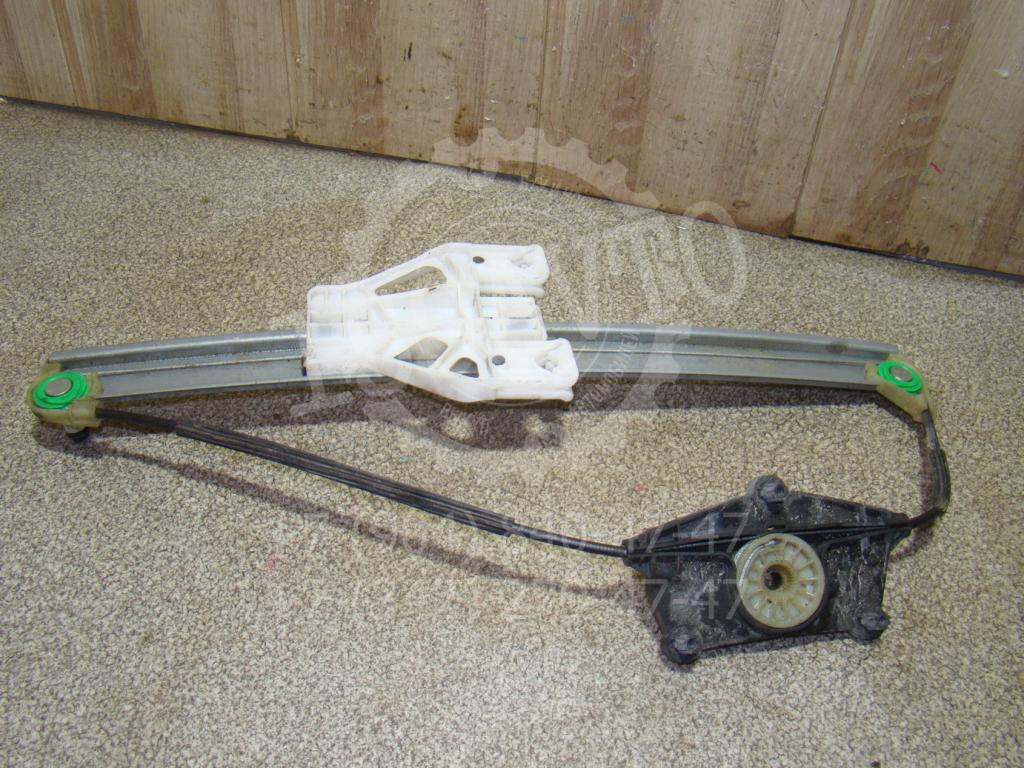 Стеклоподъемник задний правый, 900 рублей, Пермь