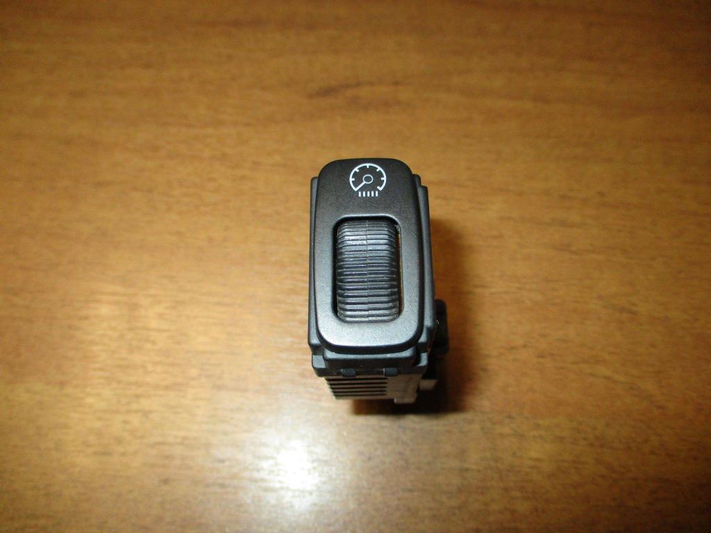 Кнопка корректора фар, 500 рублей, Пермь