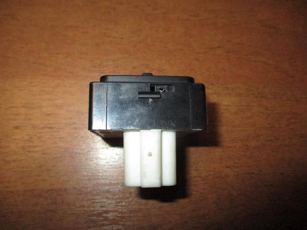 Переключатель регулировки зеркала, 500 рублей, Пермь