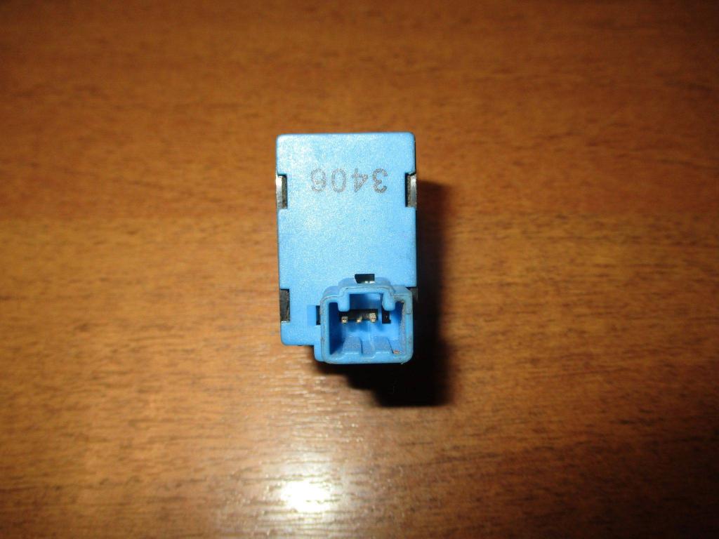 Кнопка корректора фар, 500 рублей, Пермь