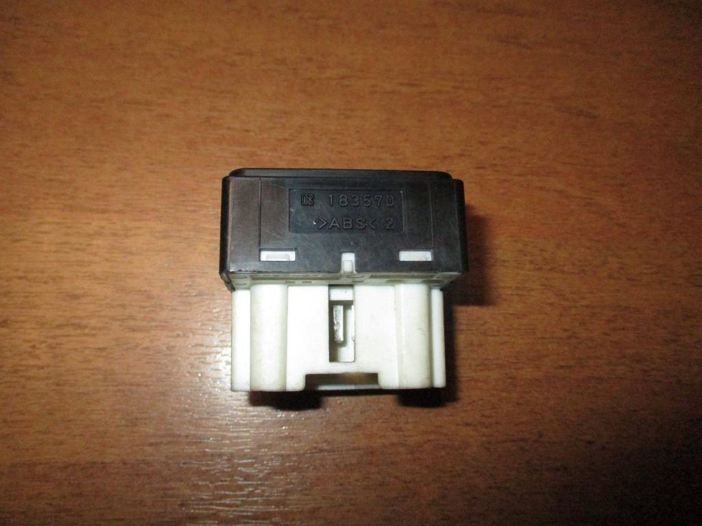 Переключатель регулировки зеркала, 500 рублей, Пермь