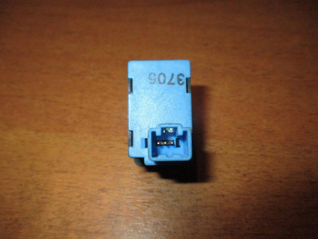 Кнопка корректора фар, 500 рублей, Пермь