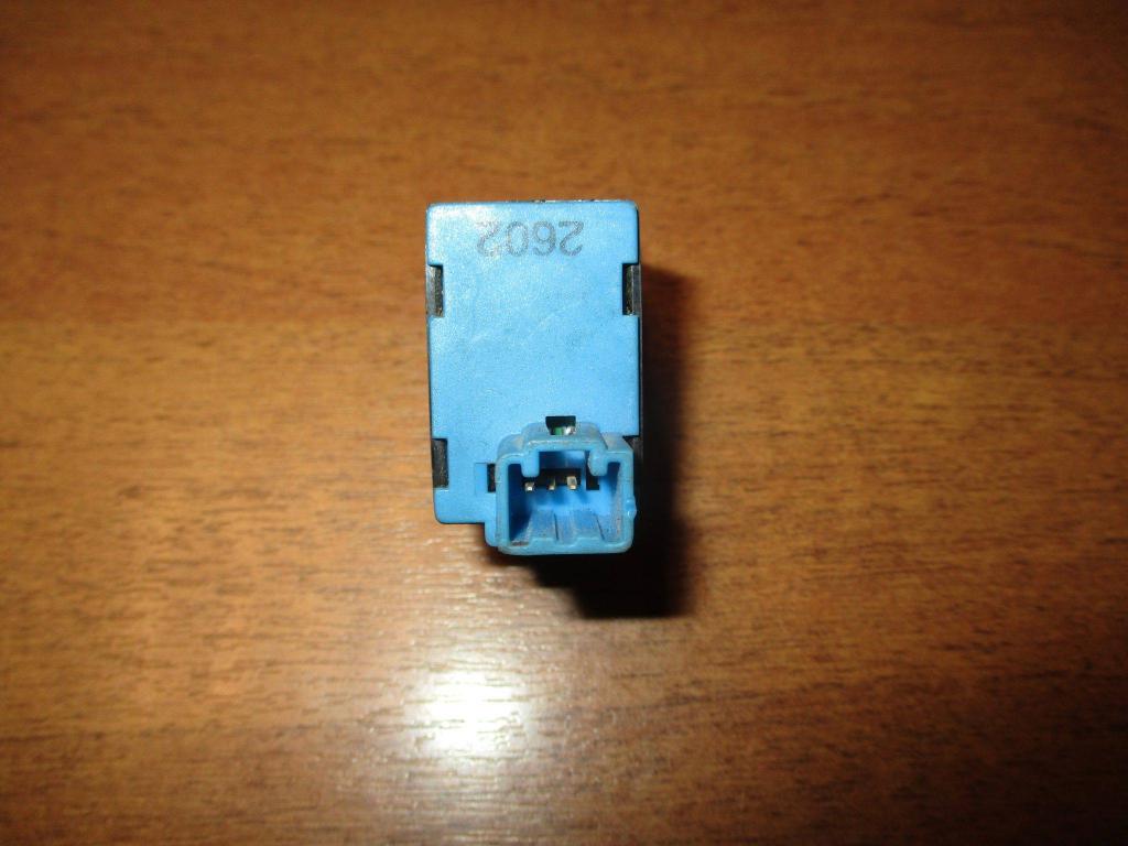 Кнопка корректора фар, 500 рублей, Пермь