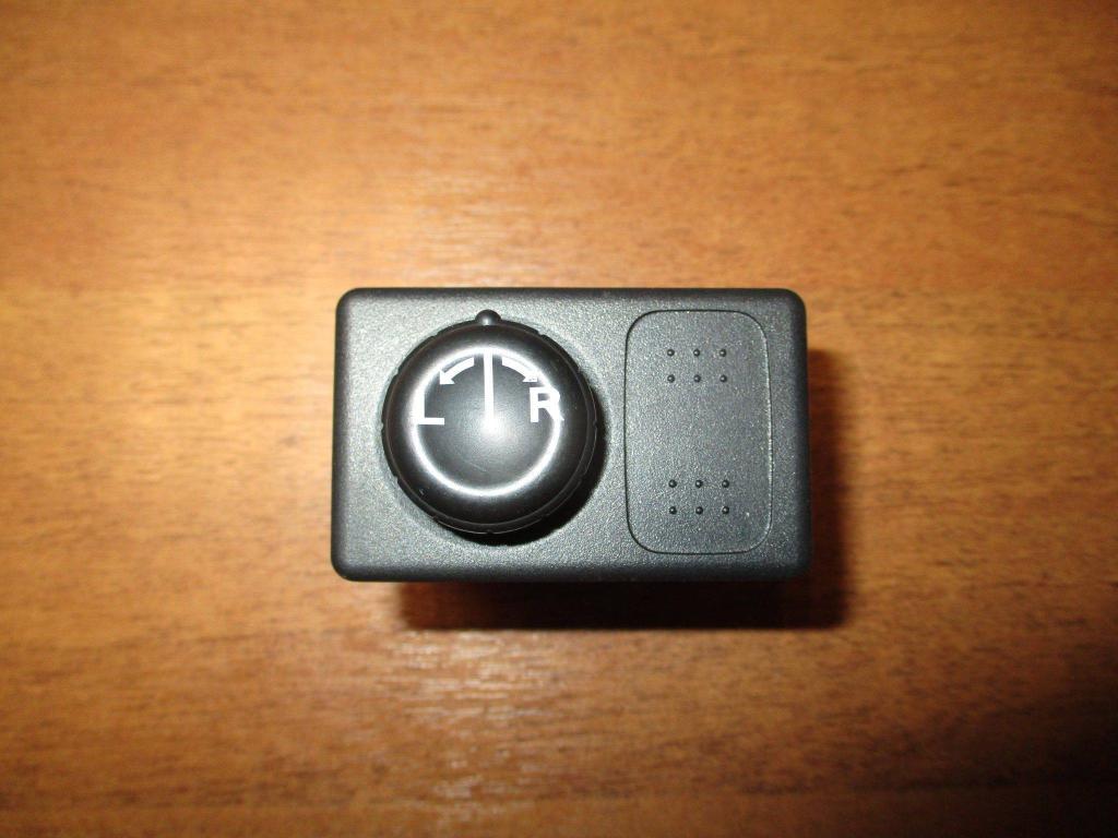 Переключатель регулировки зеркала, 500 рублей, Пермь