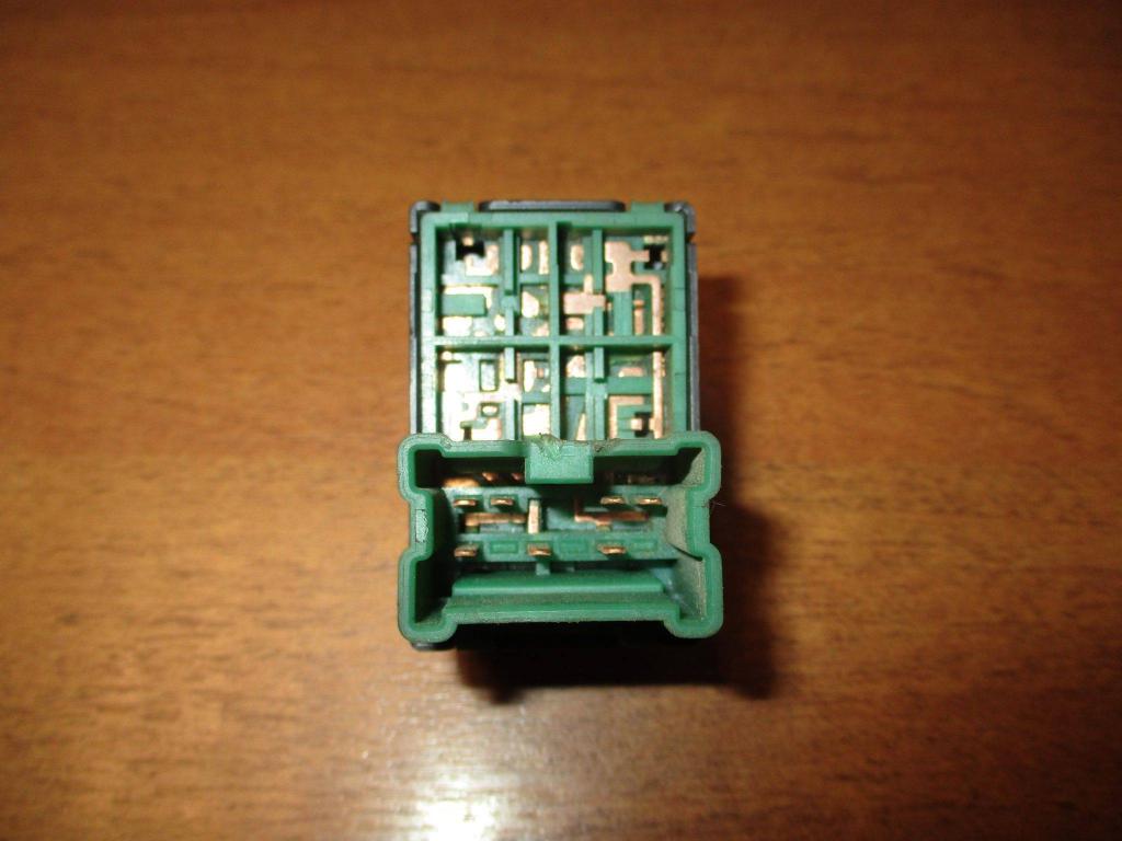 Переключатель регулировки зеркала, 500 рублей, Пермь