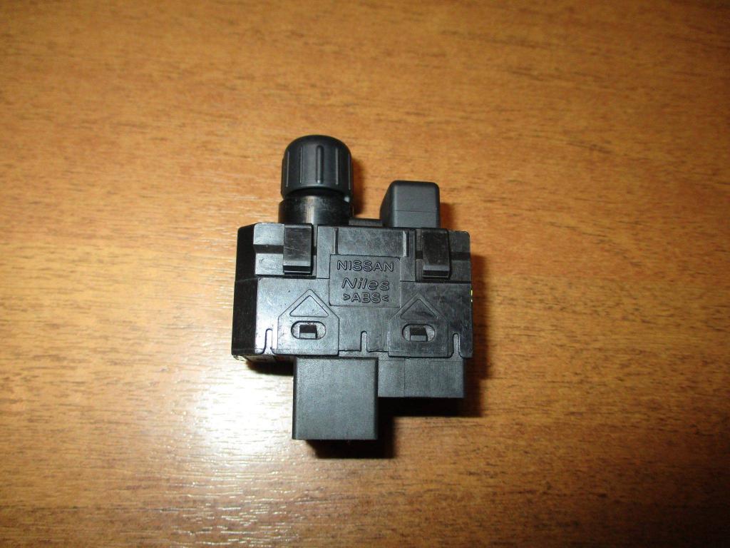 Переключатель регулировки зеркала, 500 рублей, Пермь