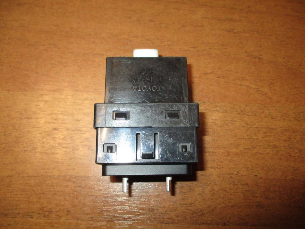 Кнопка обогрева сидений, 2500 рублей, Пермь