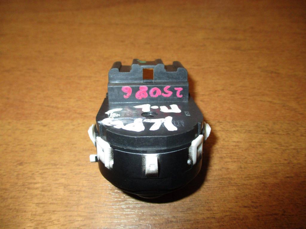 Переключатель регулировки зеркала, 550 рублей, Пермь