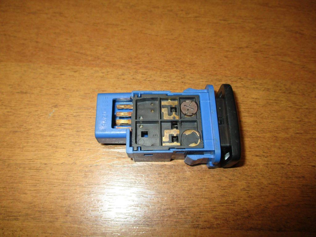 Кнопка помощи спуска со склона, 750 рублей, Пермь