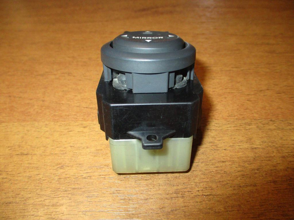 Переключатель регулировки зеркала, 550 рублей, Пермь