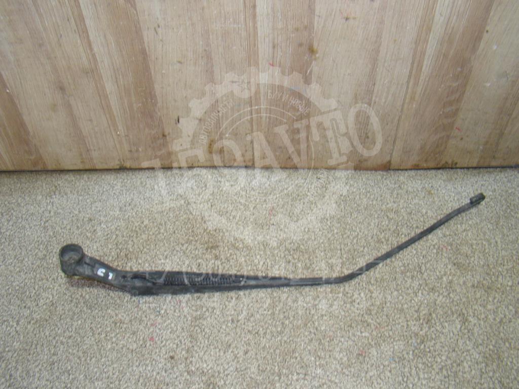 Поводок стеклоочистителя передний правый, 750 рублей, Пермь