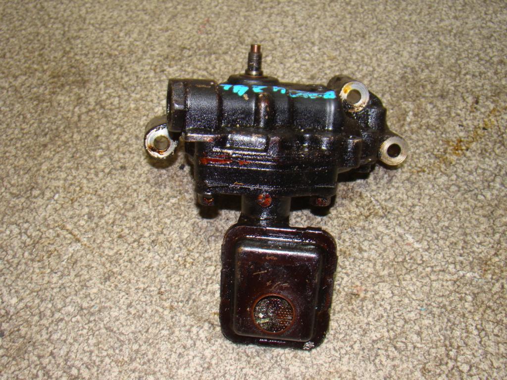 Насос масляный, 1500 рублей, Пермь