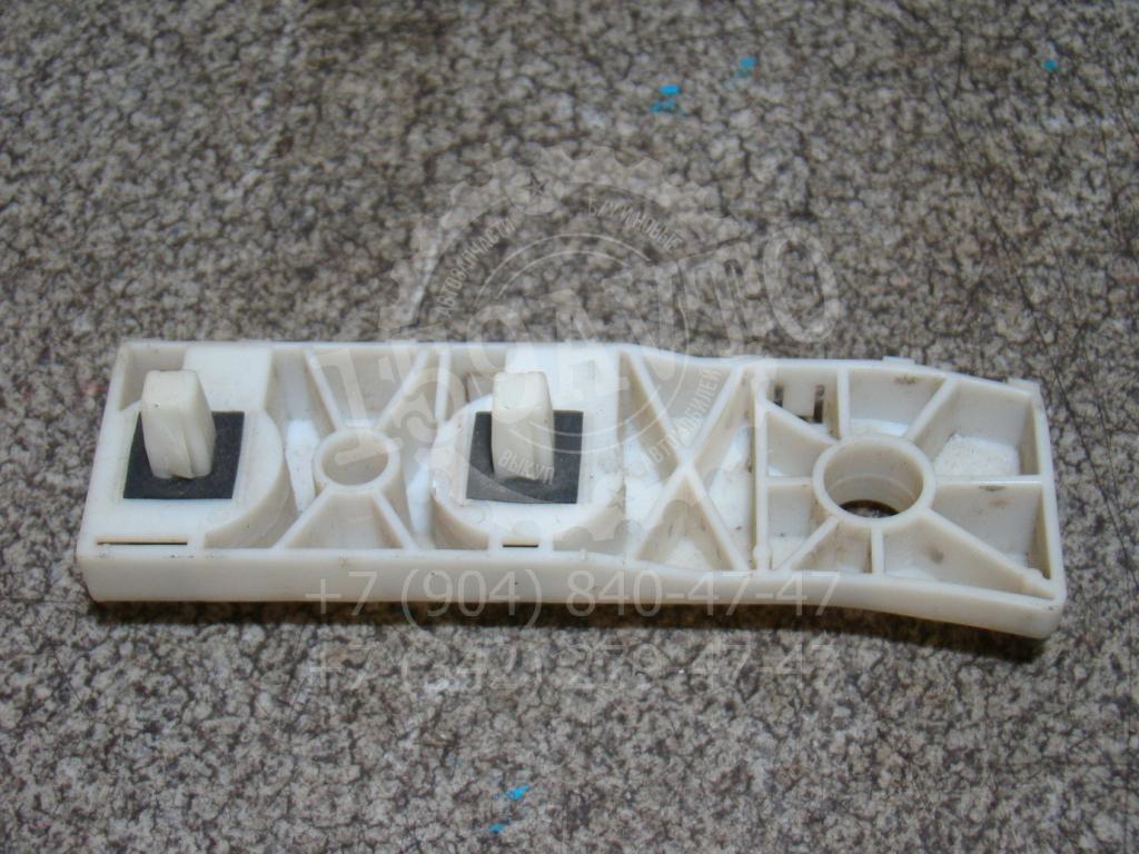 Кронштейн заднего бампера левый, 500 рублей, Пермь