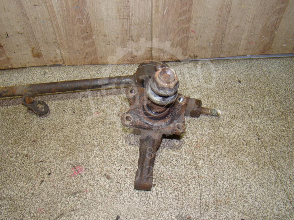 Кулак поворотный задний правый, 2000 рублей, Пермь