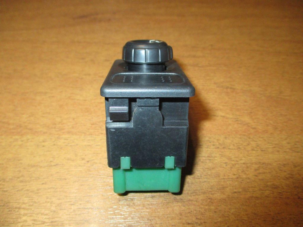 Переключатель регулировки зеркала, 500 рублей, Пермь