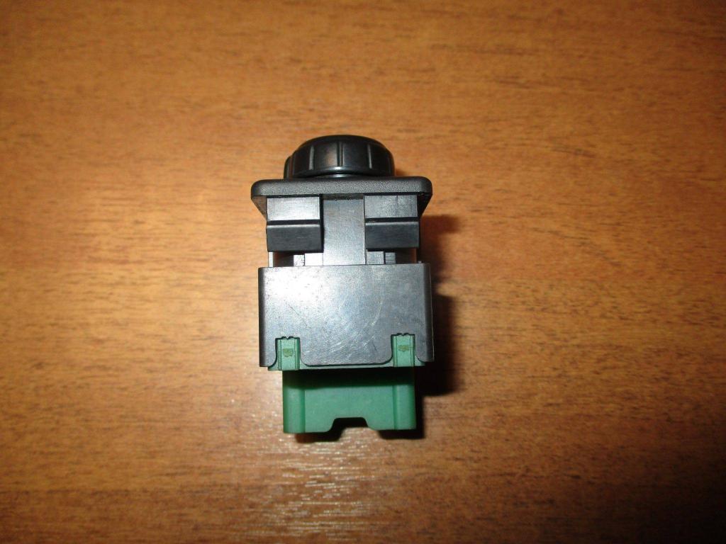 Переключатель регулировки зеркала, 500 рублей, Пермь