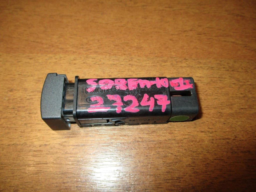 Кнопка обогрева переднего стекла, 500 рублей, Пермь