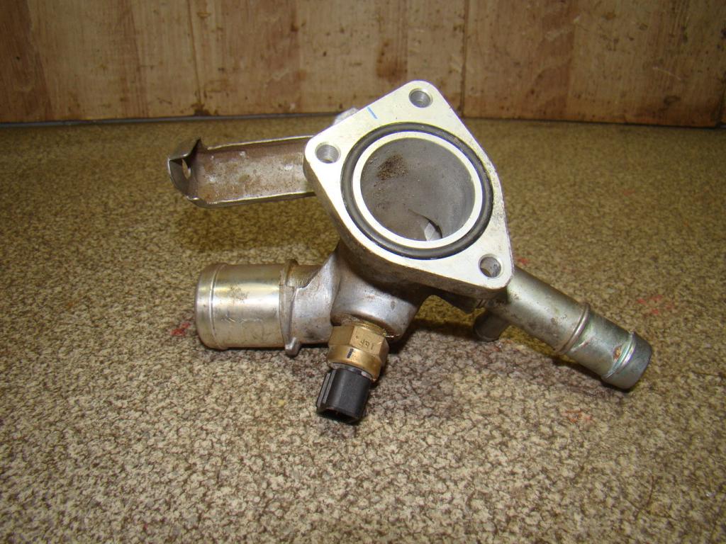 Фланец системы охлаждения, 500 рублей, Пермь