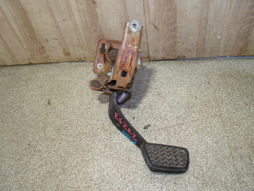 Педаль тормоза, 1000 рублей, Пермь