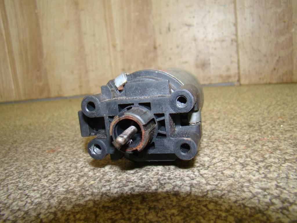 Моторчик регулировки сиденья, 1000 рублей, Пермь