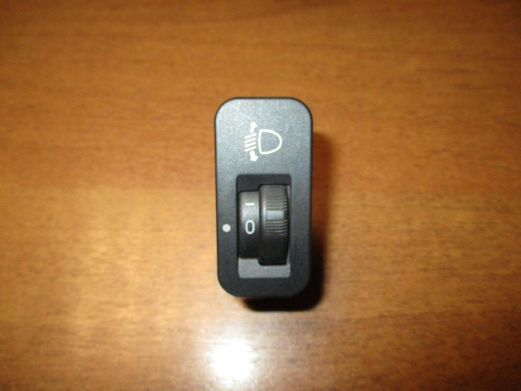 Кнопка корректора фар, 500 рублей, Пермь