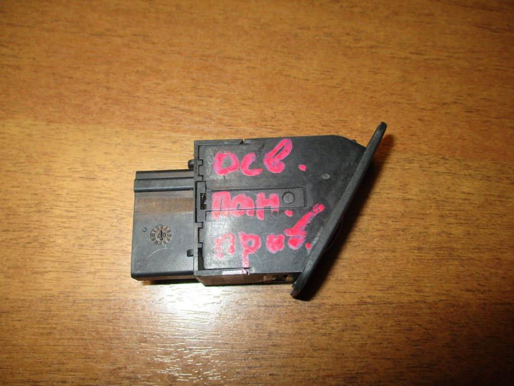 Кнопка корректора фар, 500 рублей, Пермь