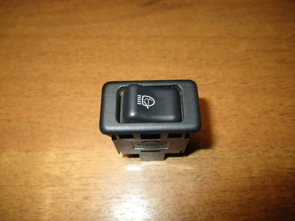 Кнопка омывателя фар, 500 рублей, Пермь