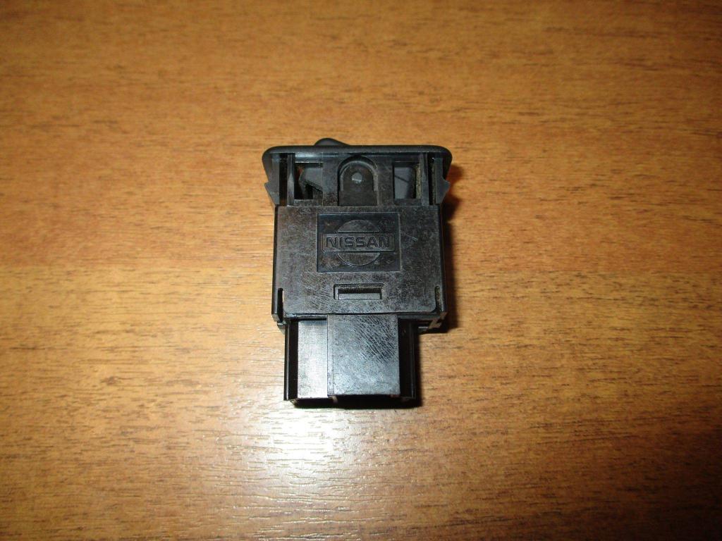 Кнопка омывателя фар, 500 рублей, Пермь