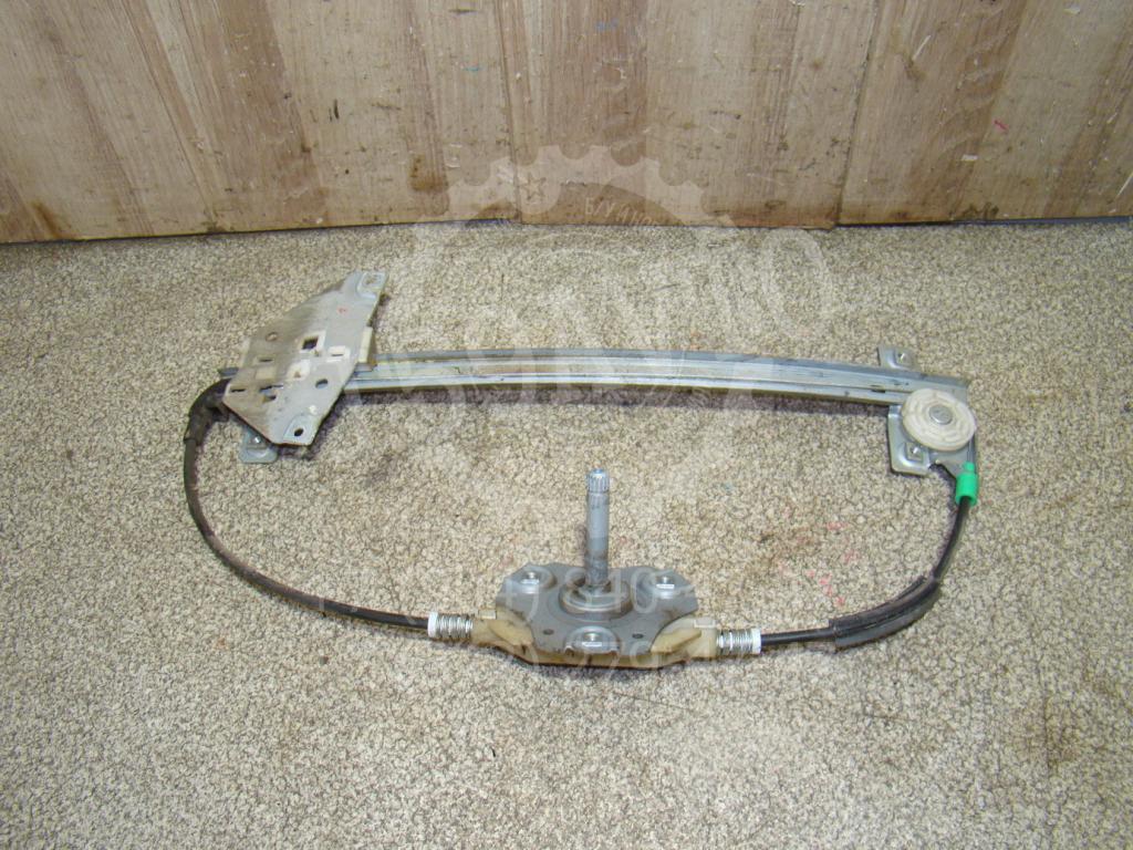 Стеклоподъемник механический задний правый, 500 рублей, Пермь