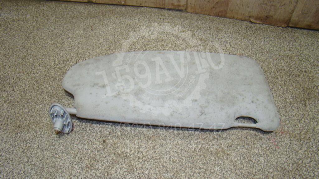 Козырек солнцезащитный левый, 1000 рублей, Пермь