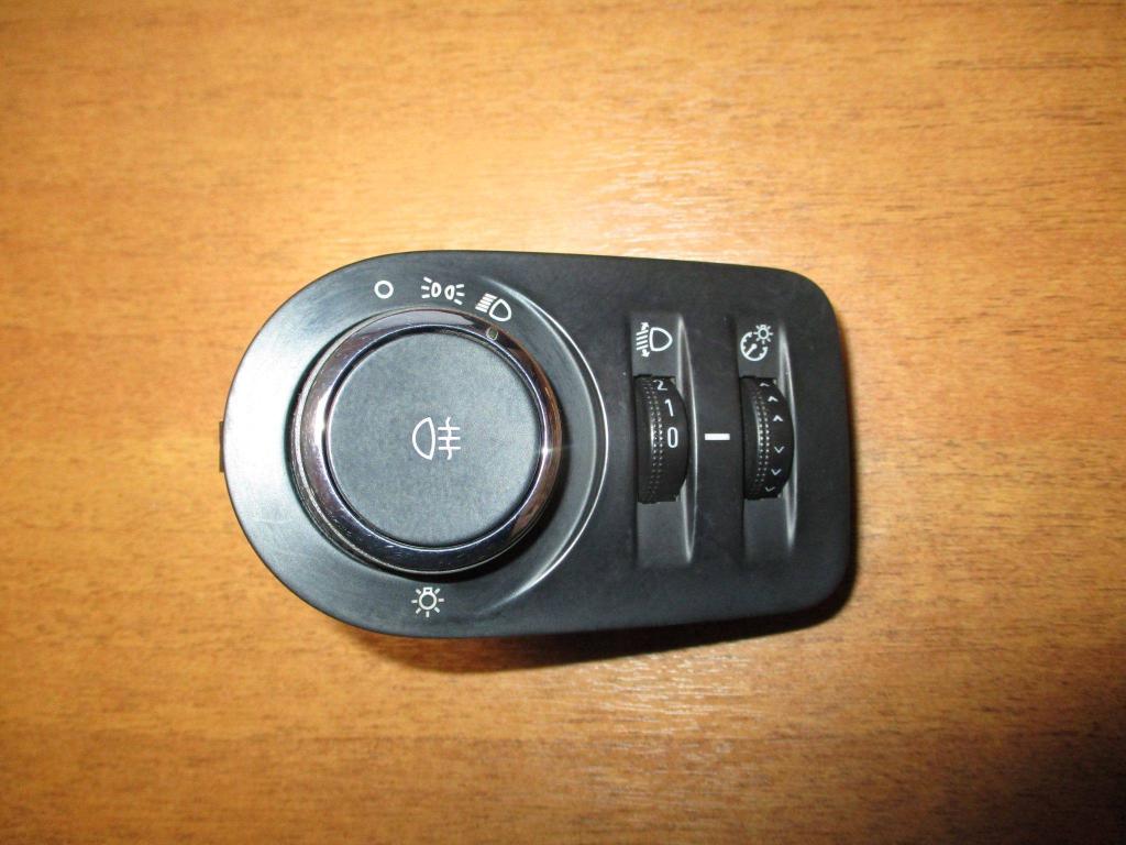 Переключатель света фар, 2000 рублей, Пермь