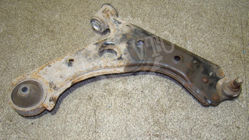 Рычаг передний правый, 1500 рублей, Пермь