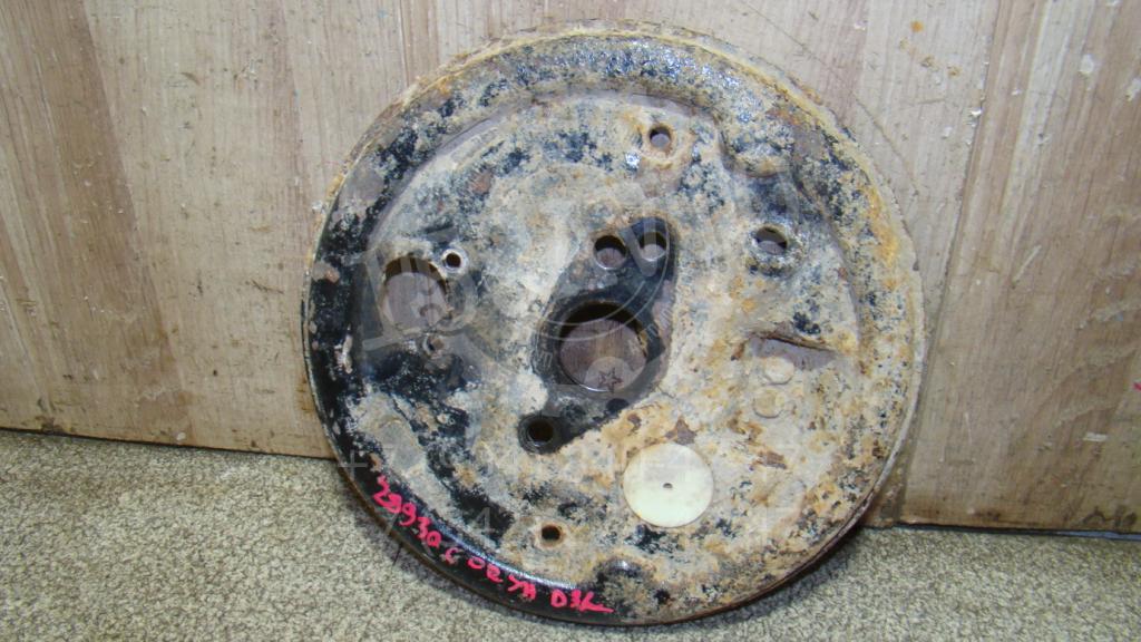 Щит опорный задний левый, 1000 рублей, Пермь