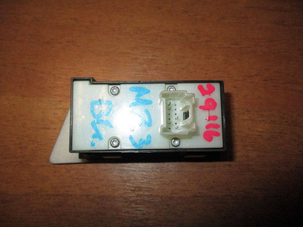 Кнопка корректора фар, 500 рублей, Пермь