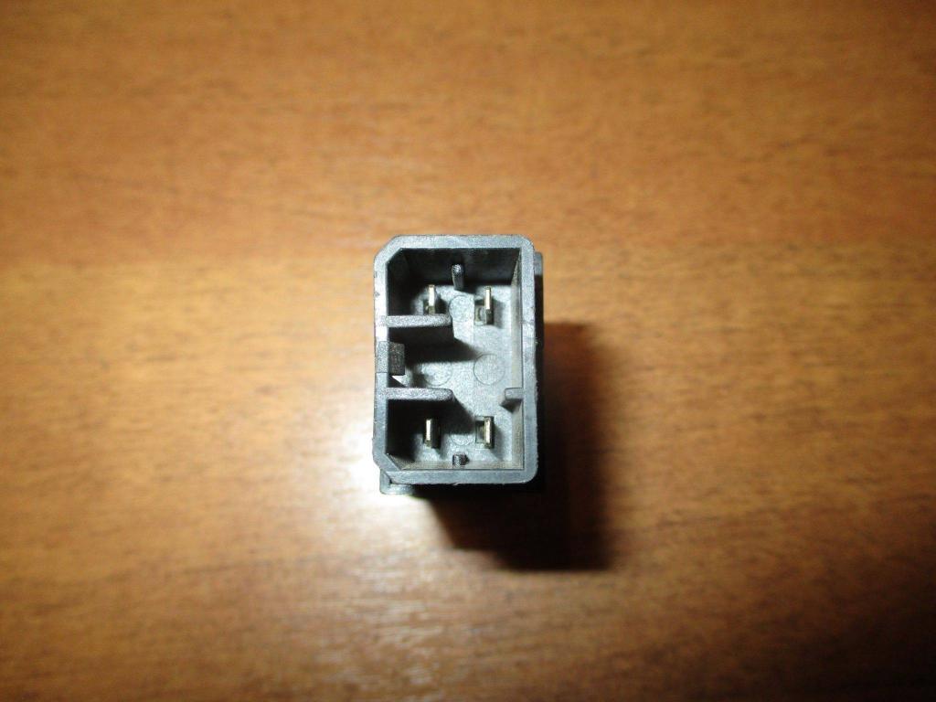 Кнопка открывания багажника, 500 рублей, Пермь