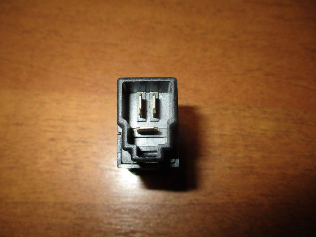 Кнопка обогрева заднего стекла, 500 рублей, Пермь